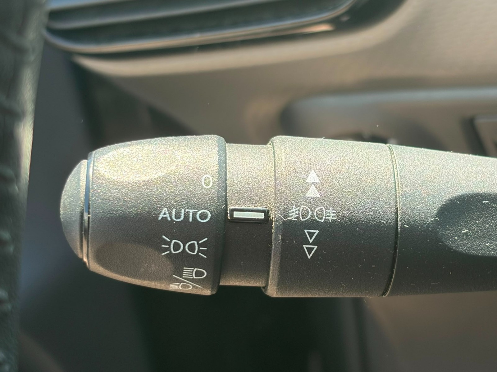 Citroën C4 CACTUS - vue 1