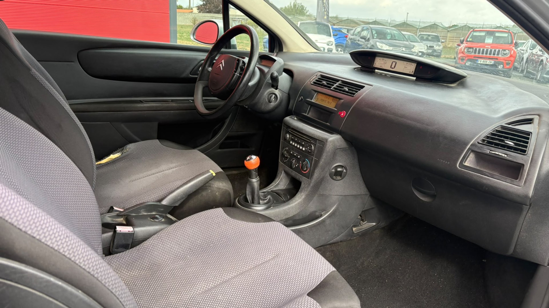 Citroën C4 COUPE 1.6 HDI 90CV REGULATEUR ATTELAGE – GARANTIE 12 MOIS — photo 22