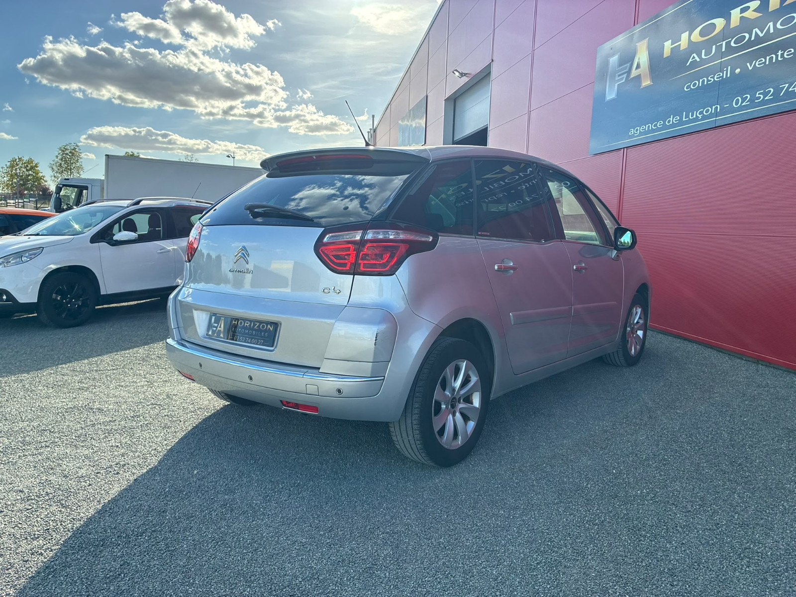 Citroën C4 Picasso 1.6 HDI 110ch Exclusive – GARANTIE 12 MOIS — photo 7