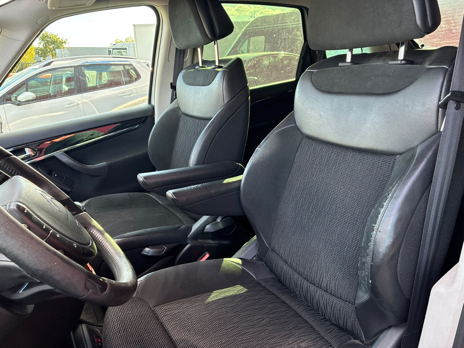 Citroën C4 Picasso 1.6 HDI 110ch Exclusive – GARANTIE 12 MOIS — photo 13