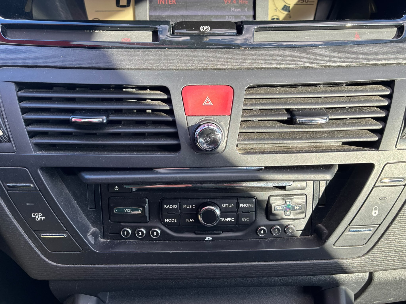 Citroën C4 Picasso 1.6 HDI 110ch Exclusive – GARANTIE 12 MOIS — photo 27