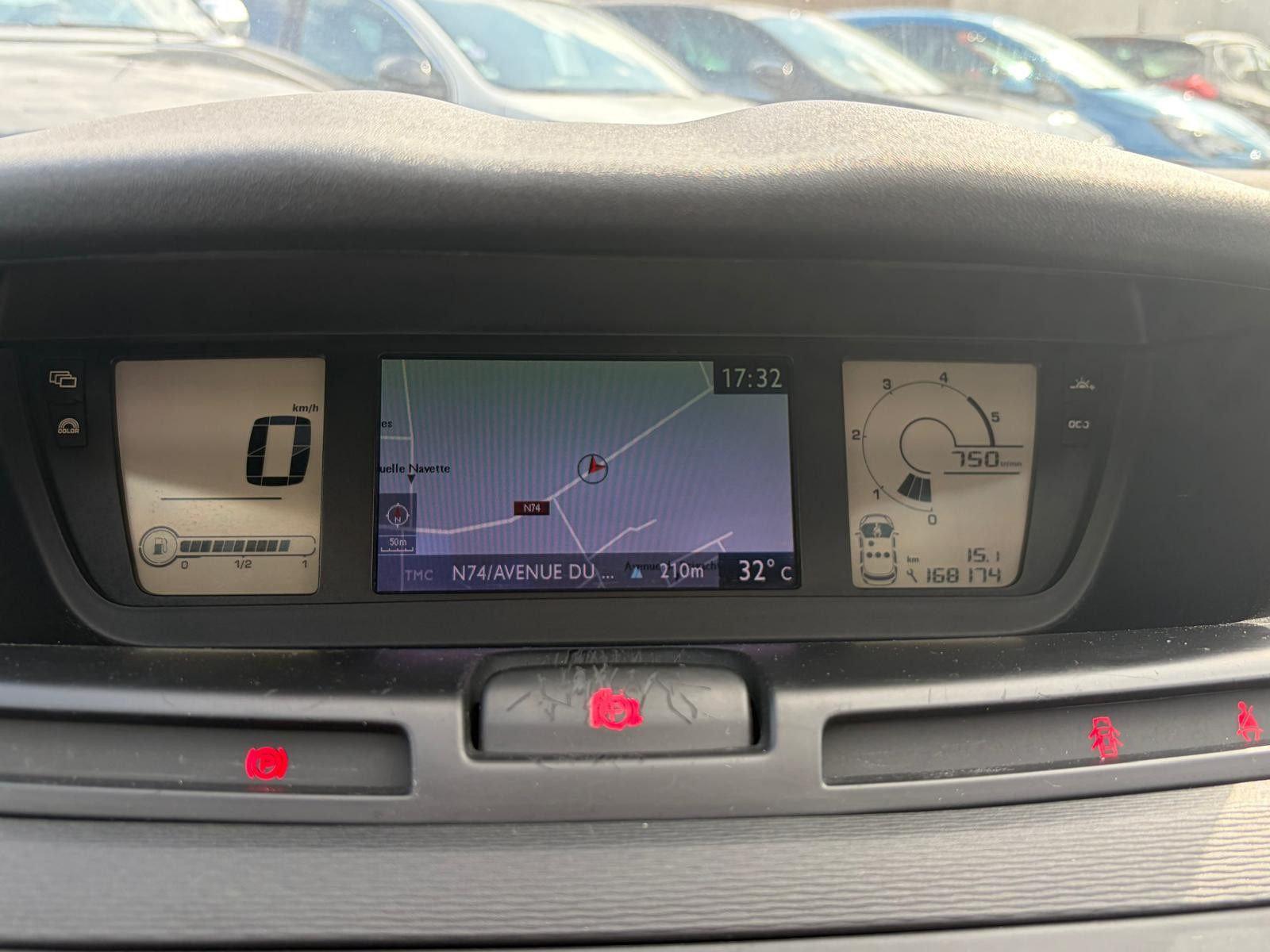 Citroën C4 Picasso HDI 110 Exclusive  - vue 1