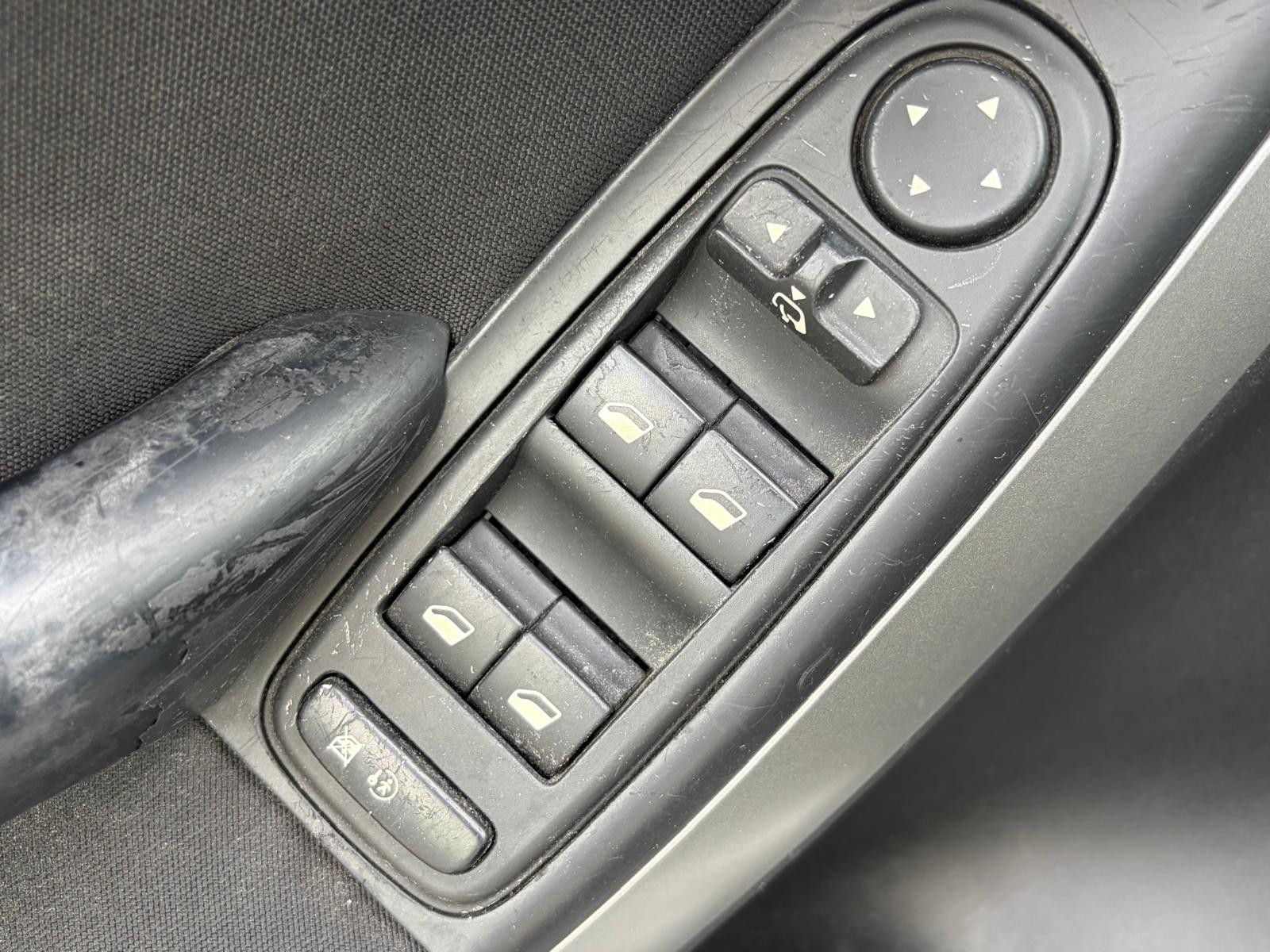 Citroën C4 Picasso HDI 110 Exclusive  - vue 1