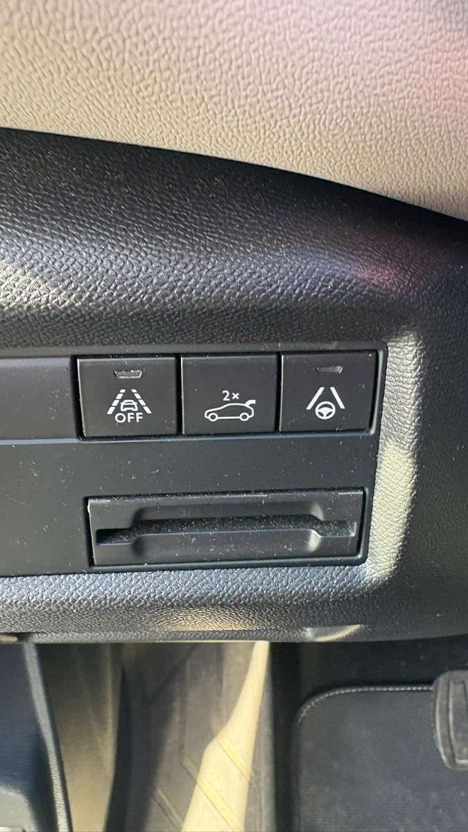 Citroën C5 AIRCROSS BlueHDi 130CV SHINE ENTRIEN CITROEN – GARANTIE 12 MOIS — photo 30