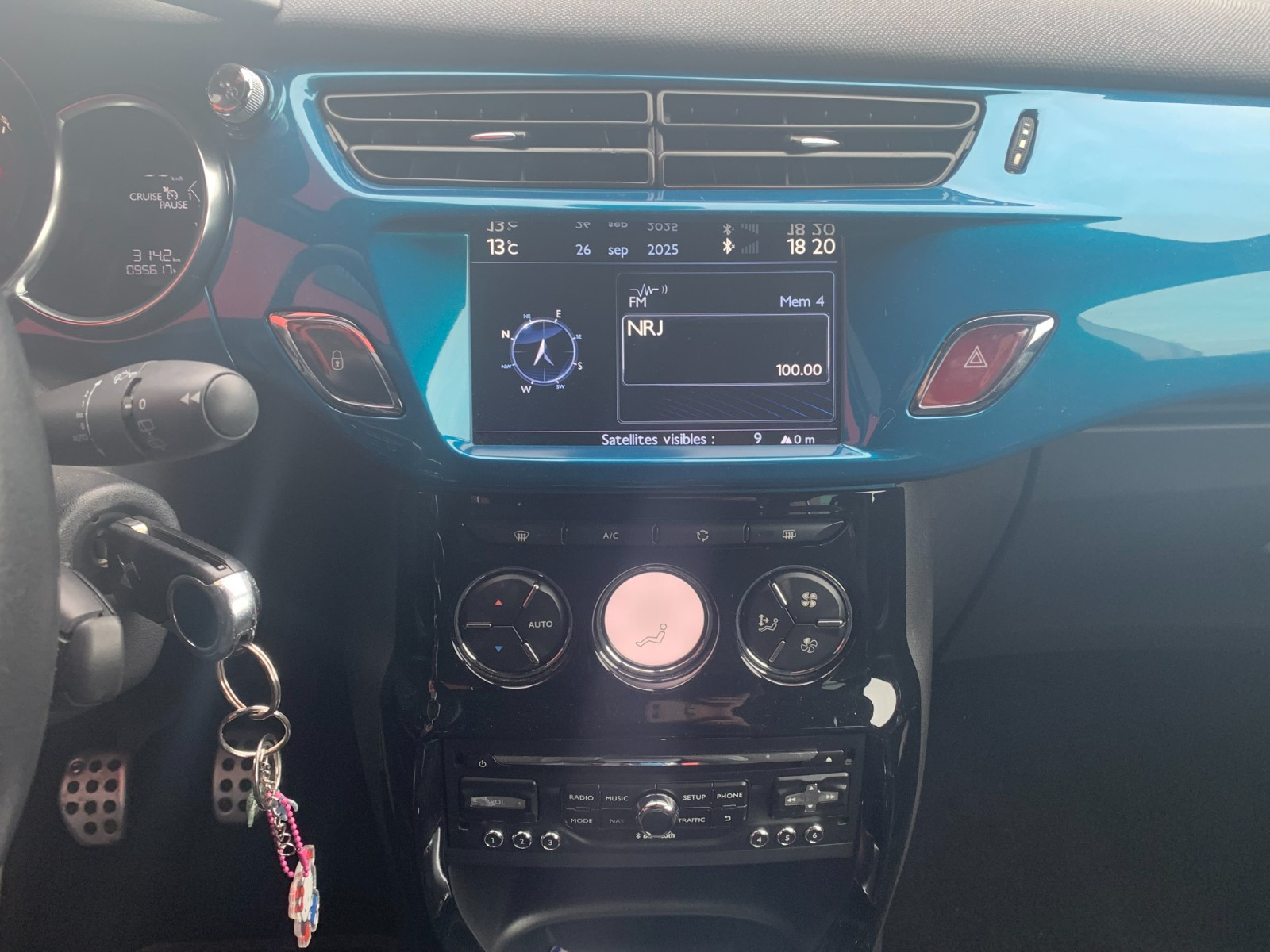 Citroën DS3 EMERAUDE ADDICT 110 CV ENTRETIEN CITROEN -GARANTIE 12 MOIS — photo 10