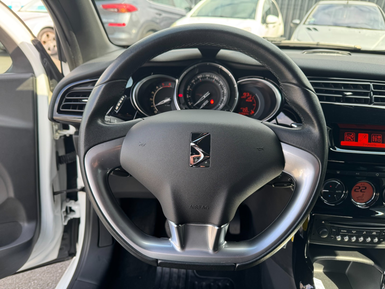 Citroën DS3 - vue 1