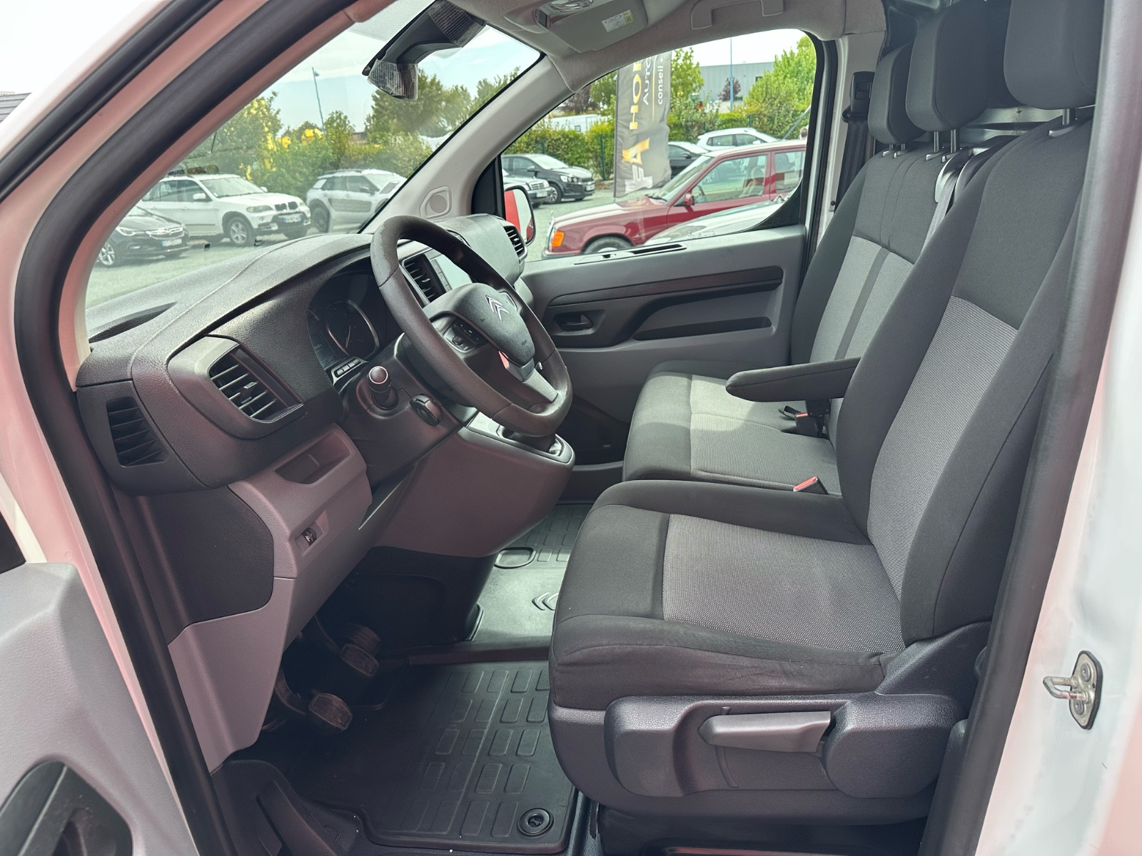 Citroën Jumpy 2.0 BHDI 150CH – GARANTIE 12 MOIS — photo 11