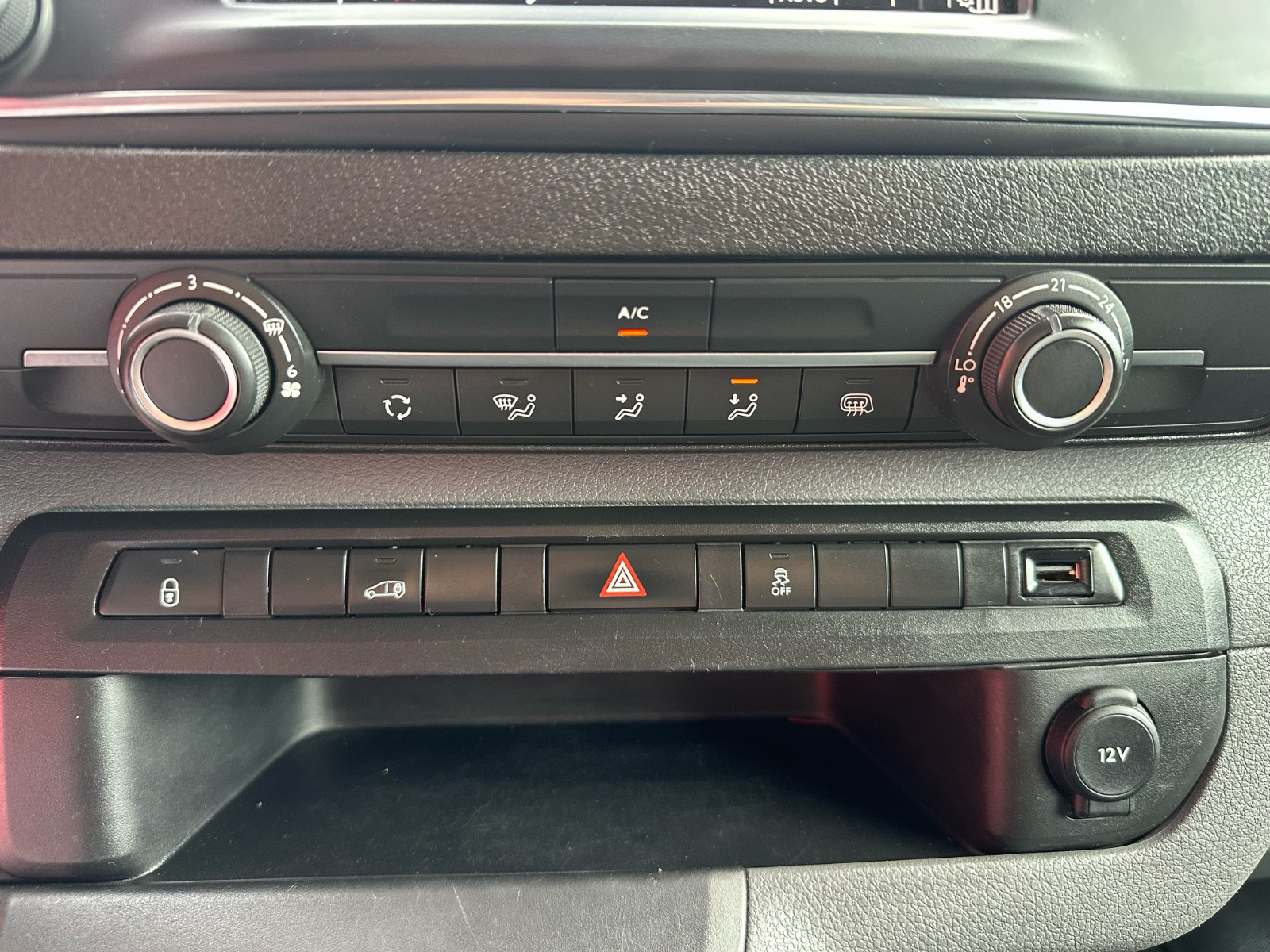 Citroën Jumpy 2.0 BHDI 150CH – GARANTIE 12 MOIS — photo 22
