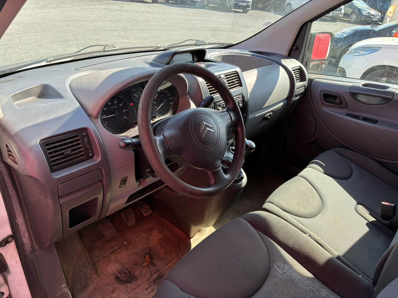 Citroën Jumpy Phase 1 Fourgon 1.6L HDI 90cv – GALERIE + ATTELAGE – GARANTIE 12 MOIS — photo 11