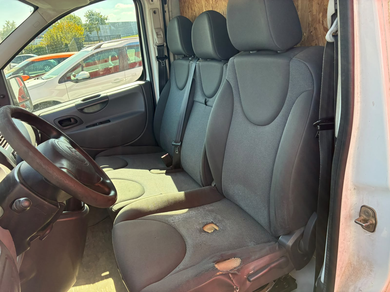 Citroën Jumpy Phase 1 Fourgon 1.6L HDI 90cv – GALERIE + ATTELAGE – GARANTIE 12 MOIS — photo 13