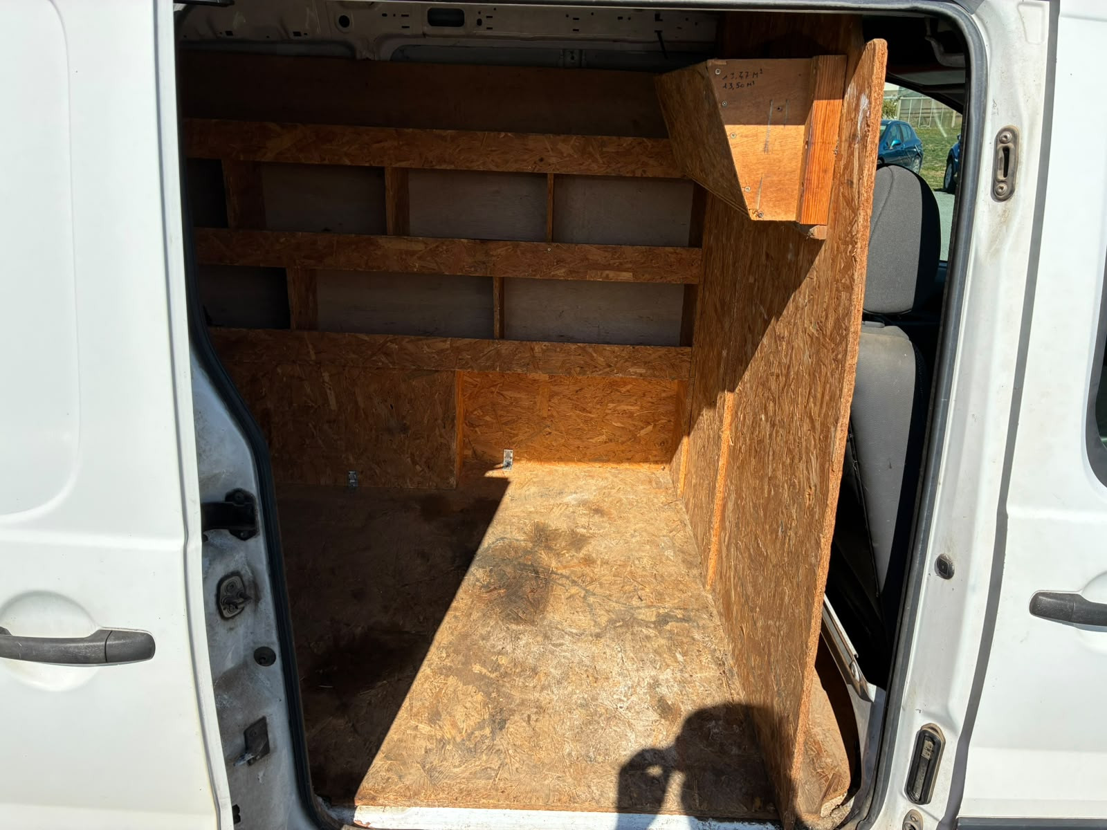 Citroën Jumpy Phase 1 Fourgon 1.6L HDI 90cv – GALERIE + ATTELAGE – GARANTIE 12 MOIS — photo 22