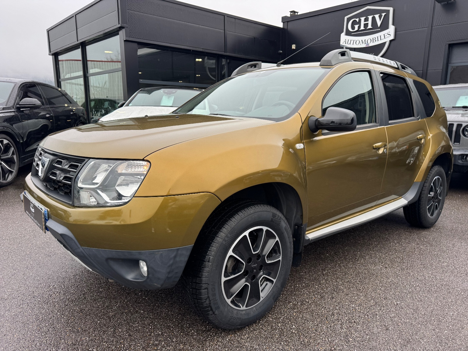 DACIA DUSTER