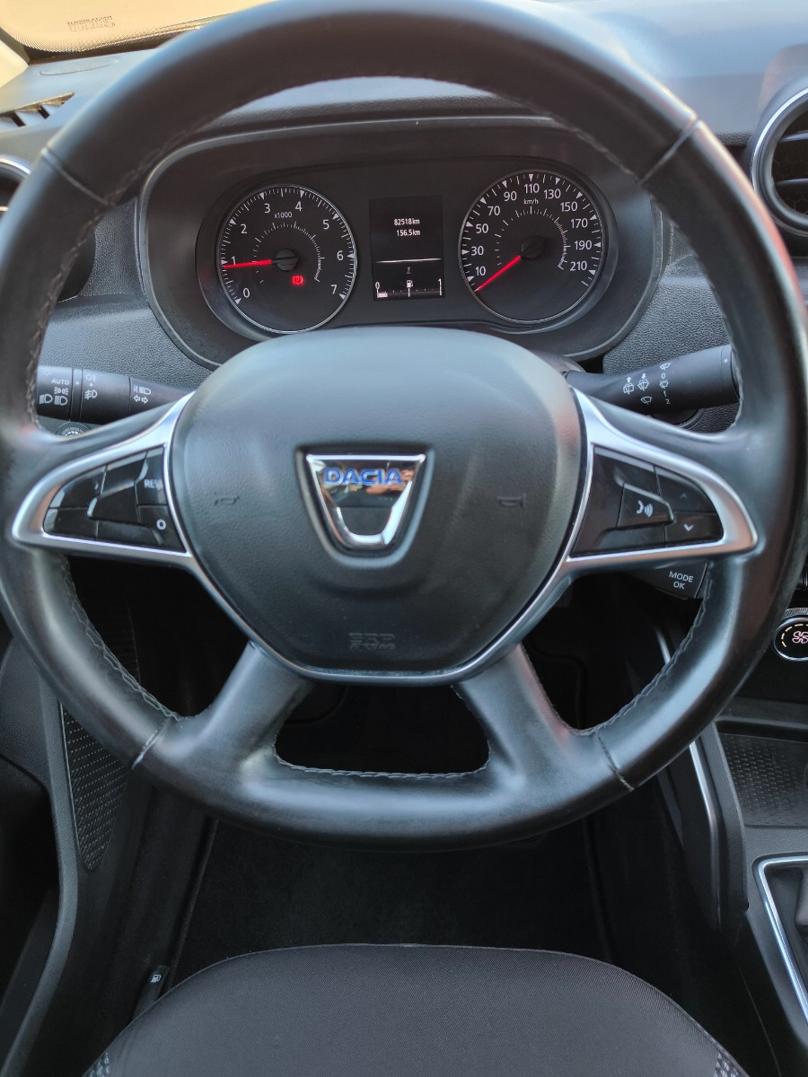 DACIA DUSTER - vue 1