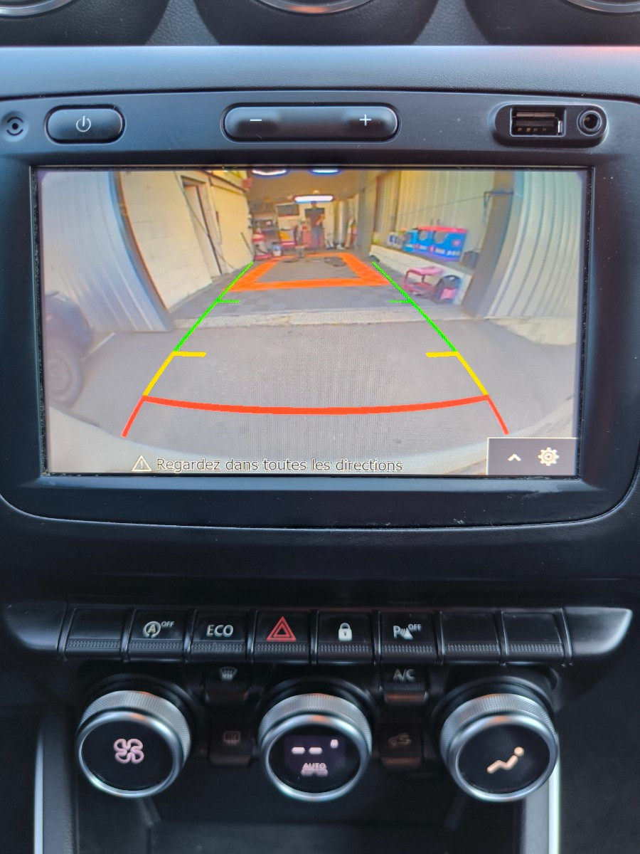 DACIA DUSTER - vue 1