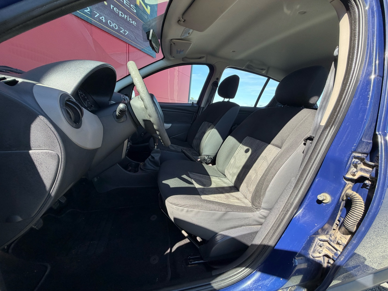 DACIA SANDERO Ambiance 1.4 MPI 75 CV – Pack clim – GARANTIE 12 MOIS — photo 8