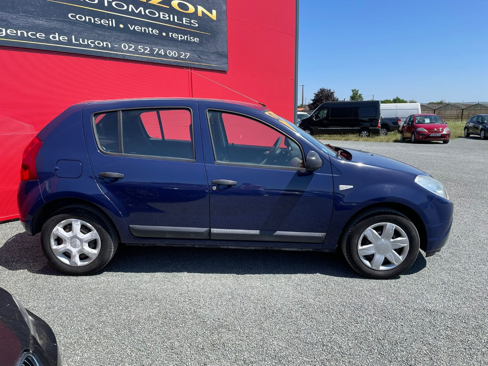 DACIA SANDERO Ambiance 1.4 MPI 75 CV – Pack clim – GARANTIE 12 MOIS — photo 3