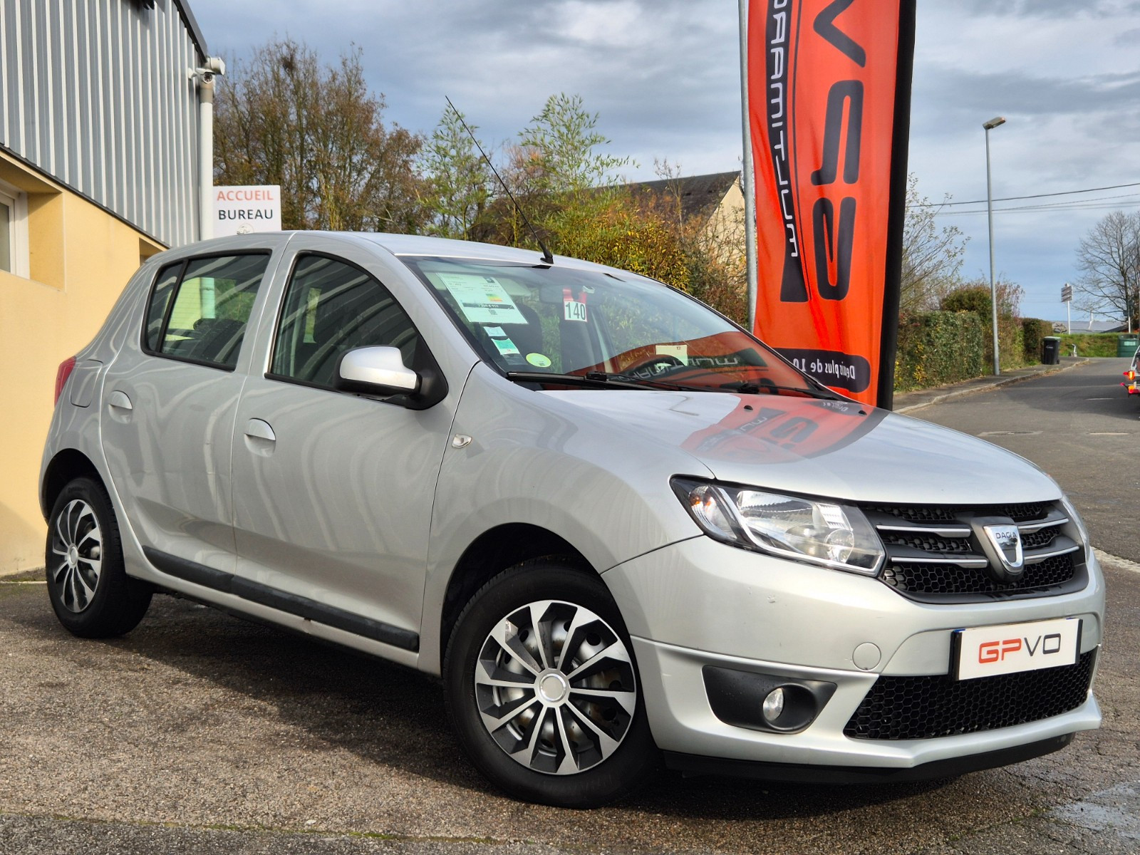 DACIA SANDERO II - vue 1