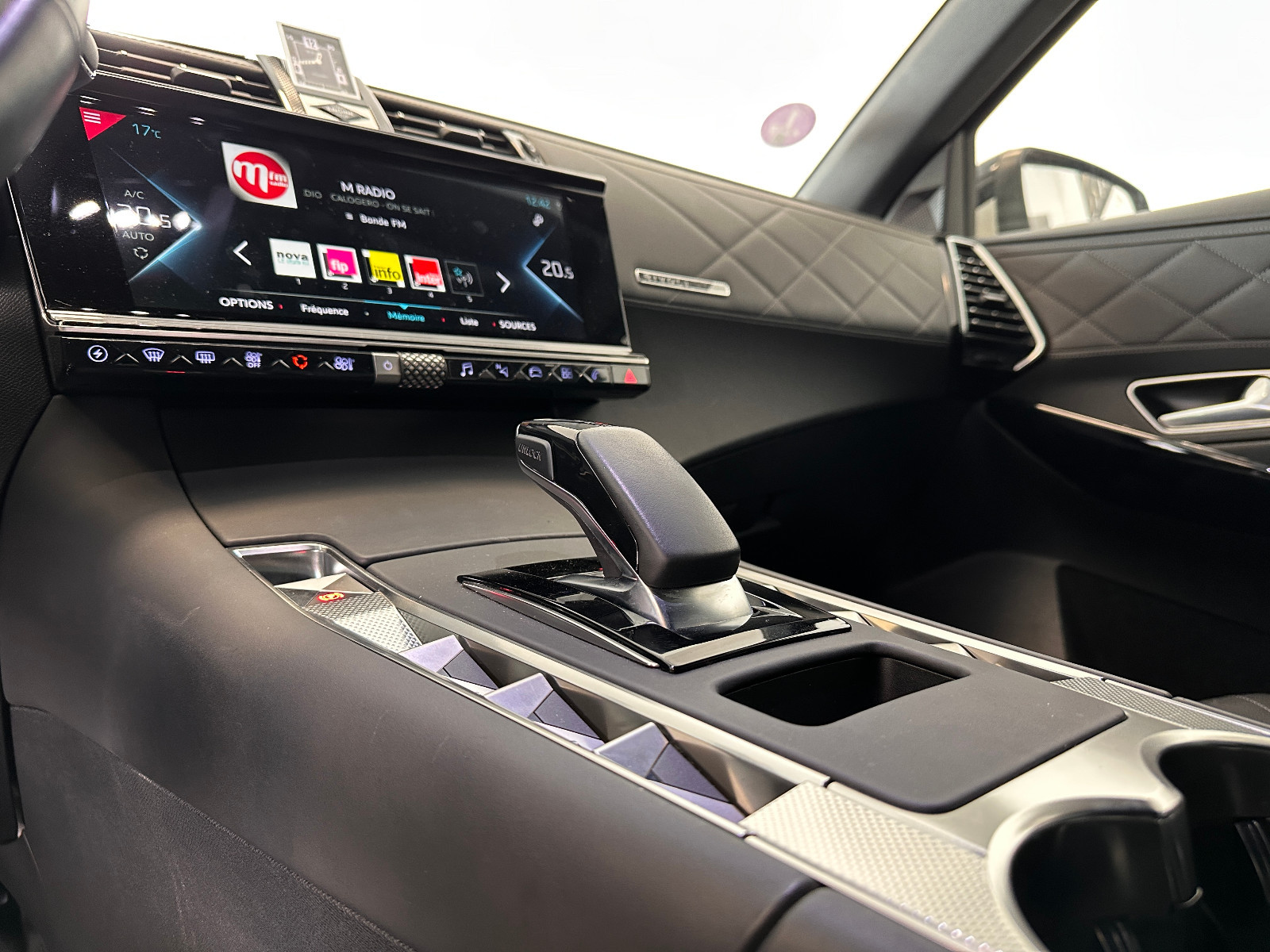 DS DS 7 Crossback - vue 1