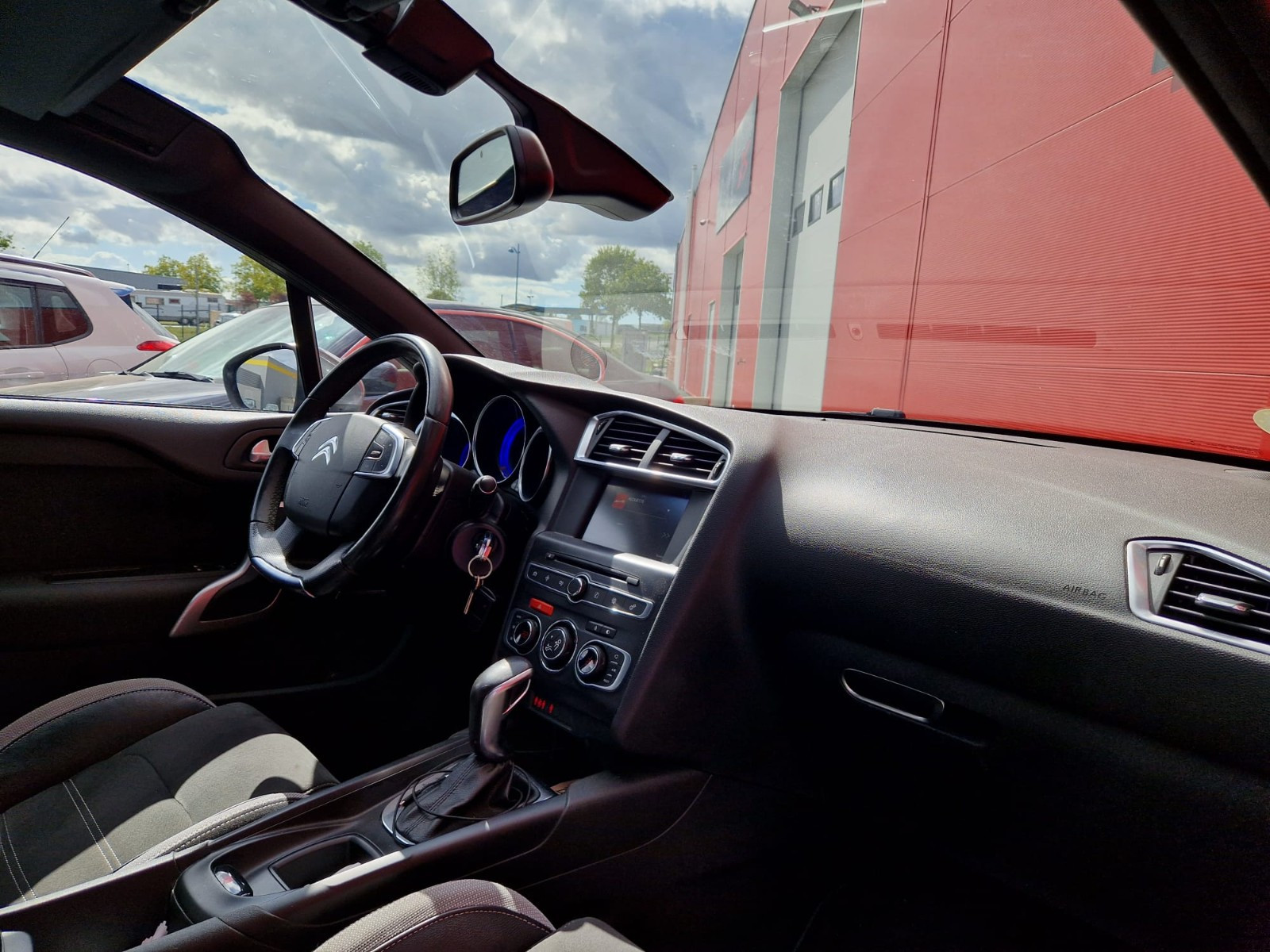 DS DS4 1.6 HDI EAT6 120CV – GARANTIE 12 MOIS — photo 18