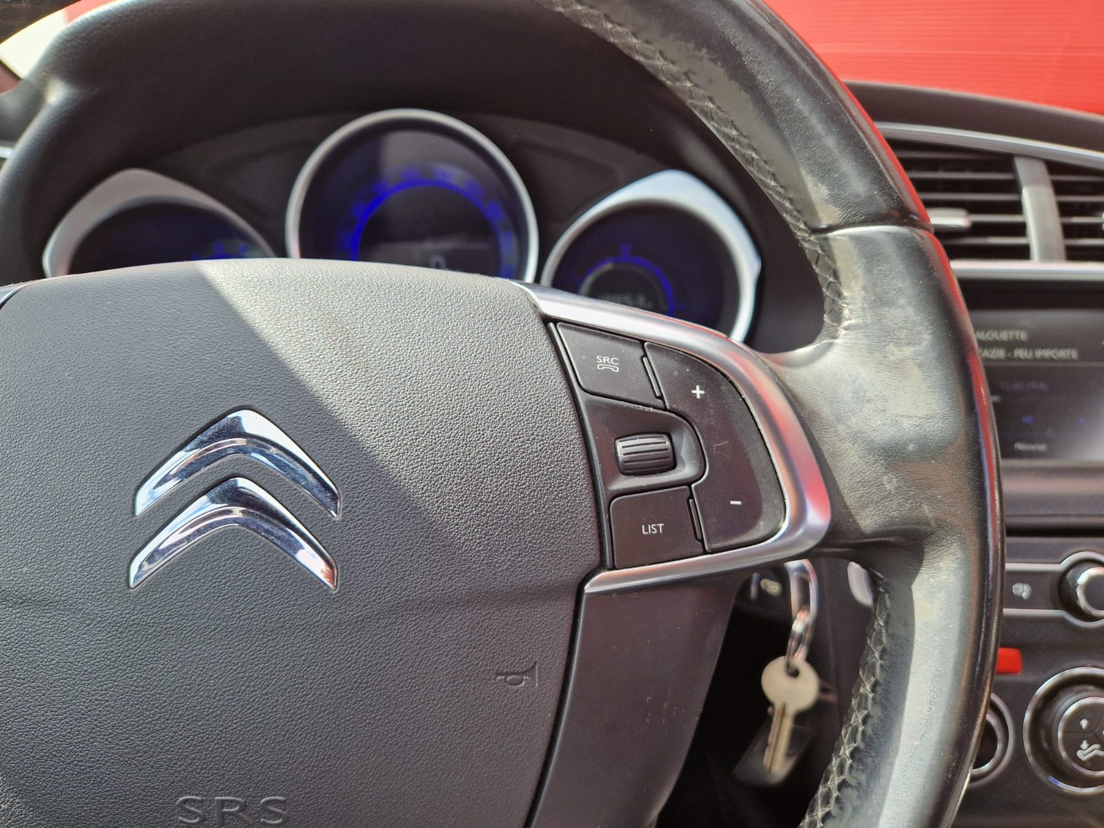 DS DS4 1.6 HDI EAT6 120CV – GARANTIE 12 MOIS — photo 24