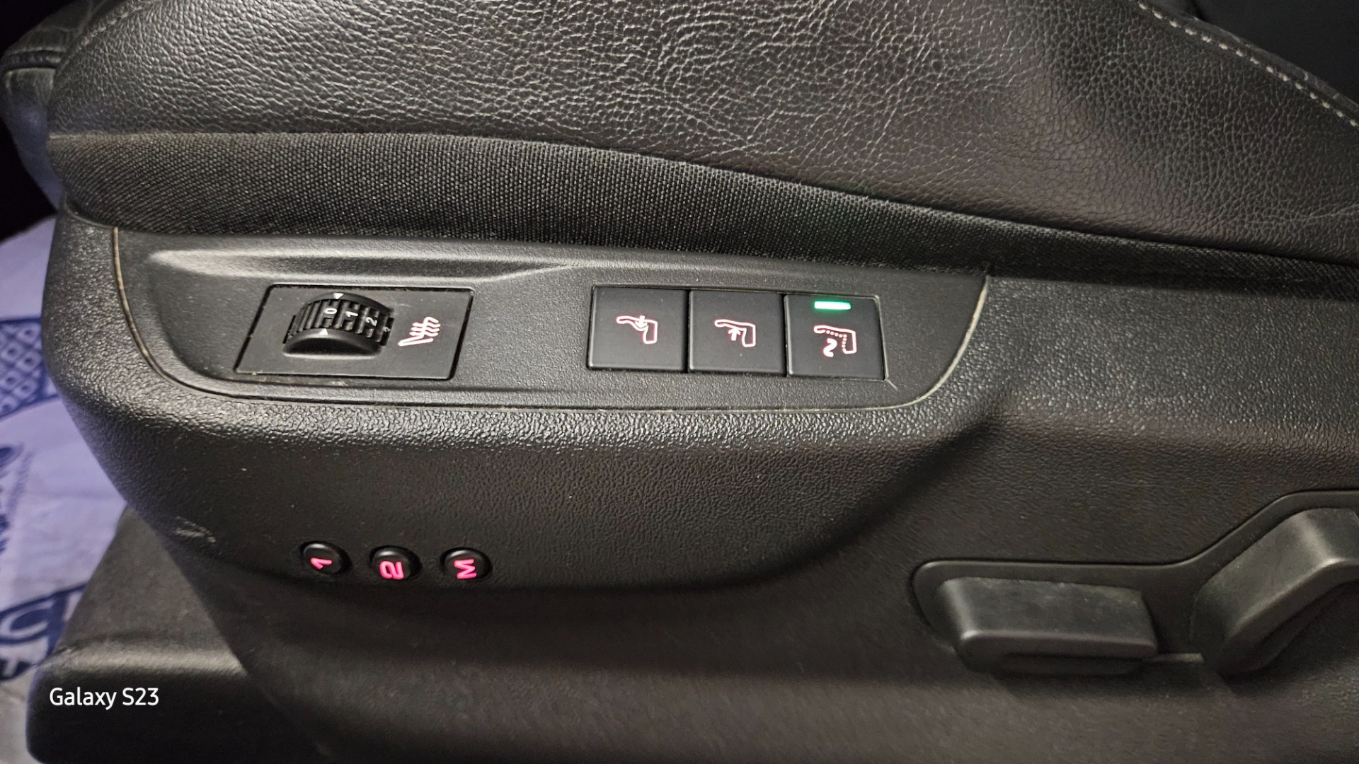 DS DS 5 - vue 1