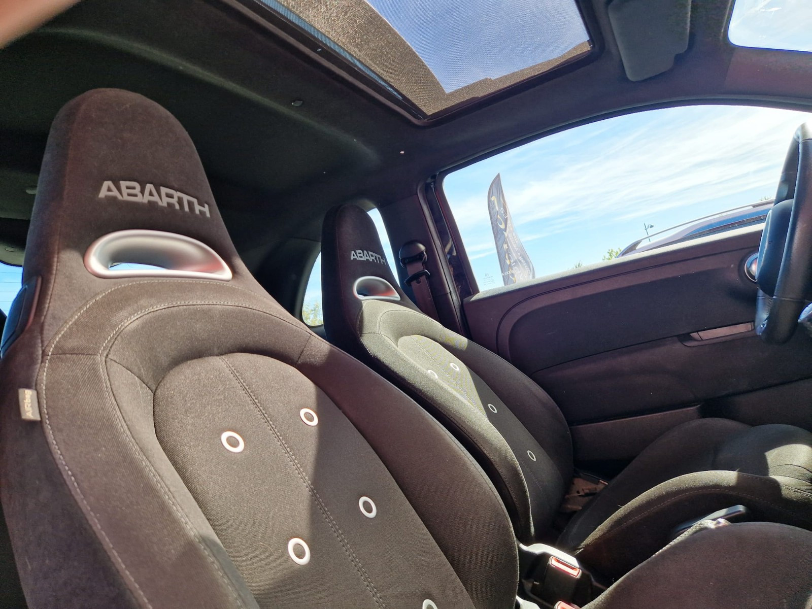 ABARTH 595 1.4 T-JET 145CV – GARANTIE 12 MOIS — photo 23