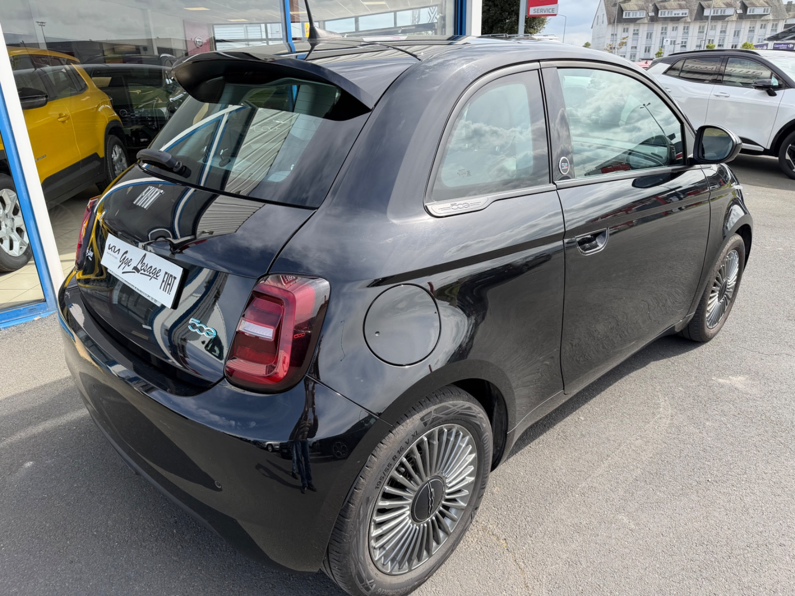 Fiat 500 e  Berline - vue 1