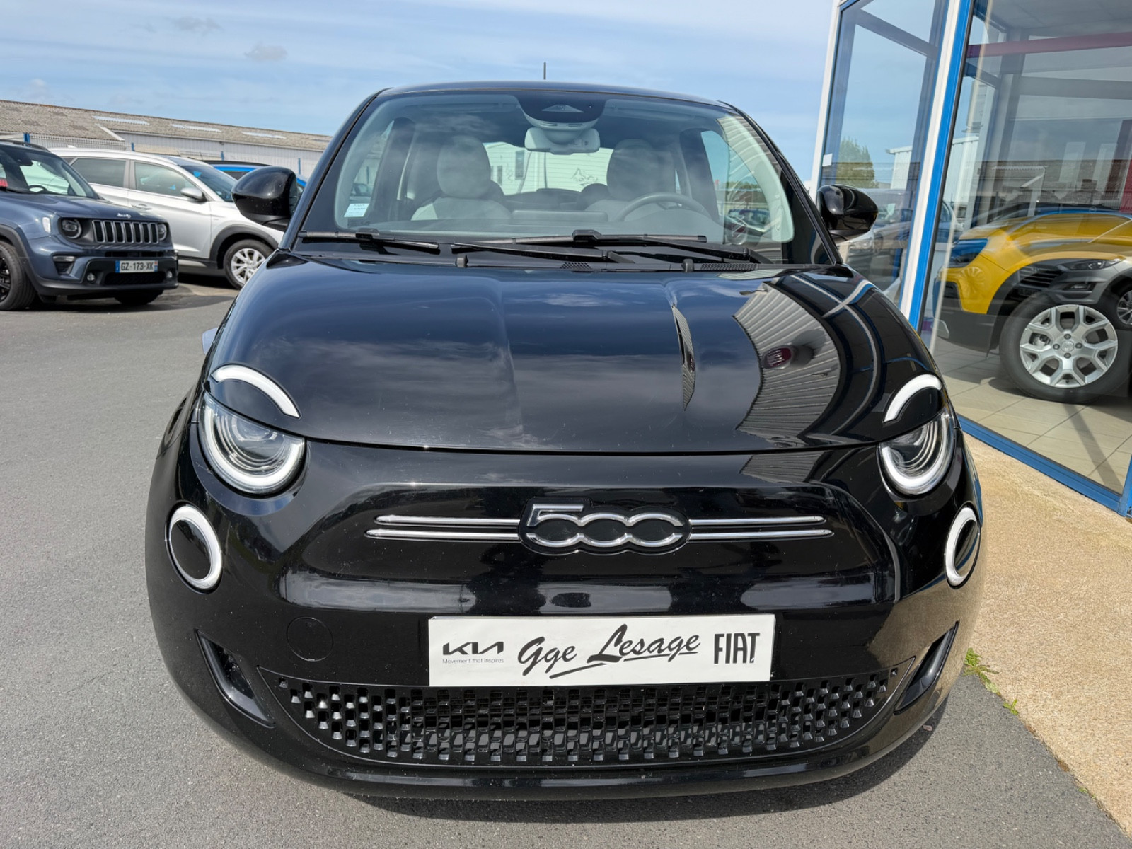 Fiat 500 e  Berline - vue 1