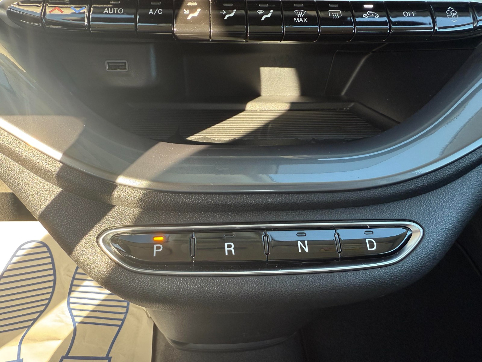 Fiat 500 e  Berline - vue 1