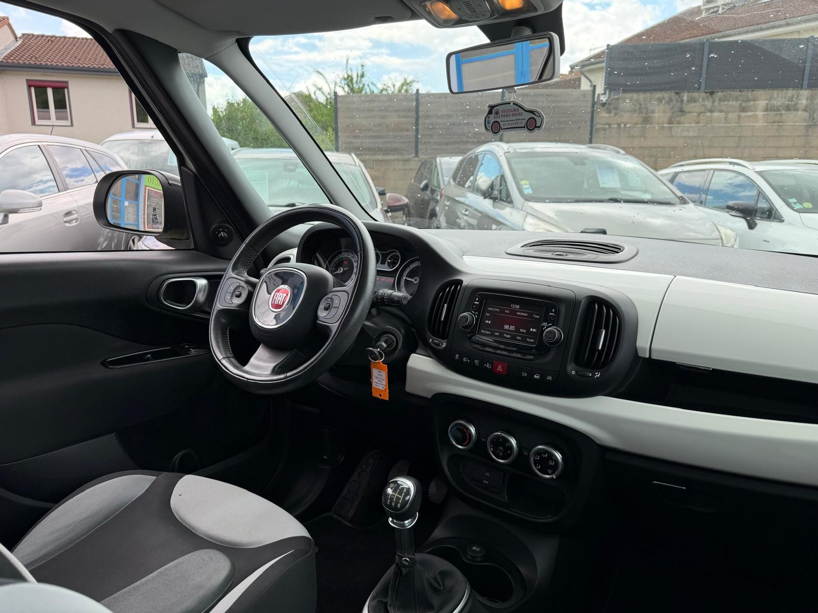Fiat 500L - vue 1