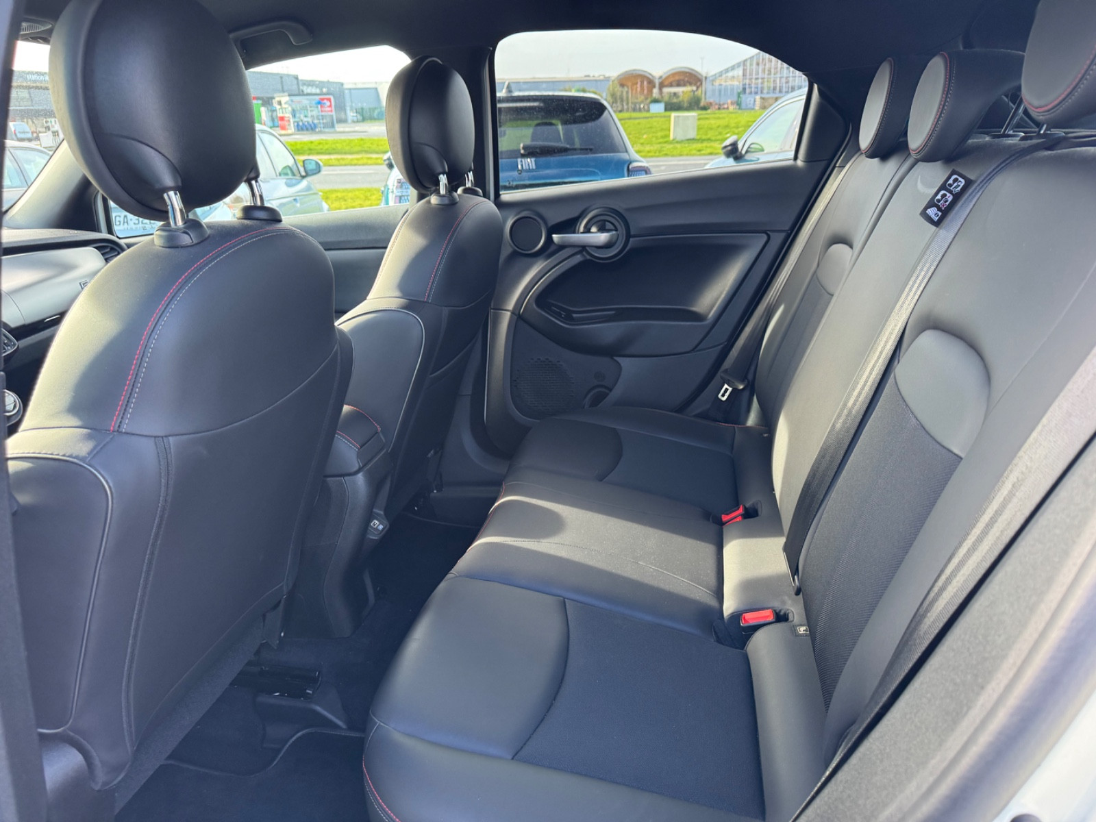 Fiat 500X SPORT 1.6L MJT 130 CH - vue 1