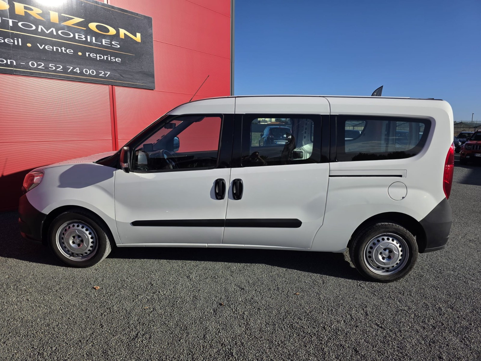 Fiat Doblò Maxi Cargo 1.3 Multijet 95ch double porte latérale -Garantie 12 mois- — photo 4