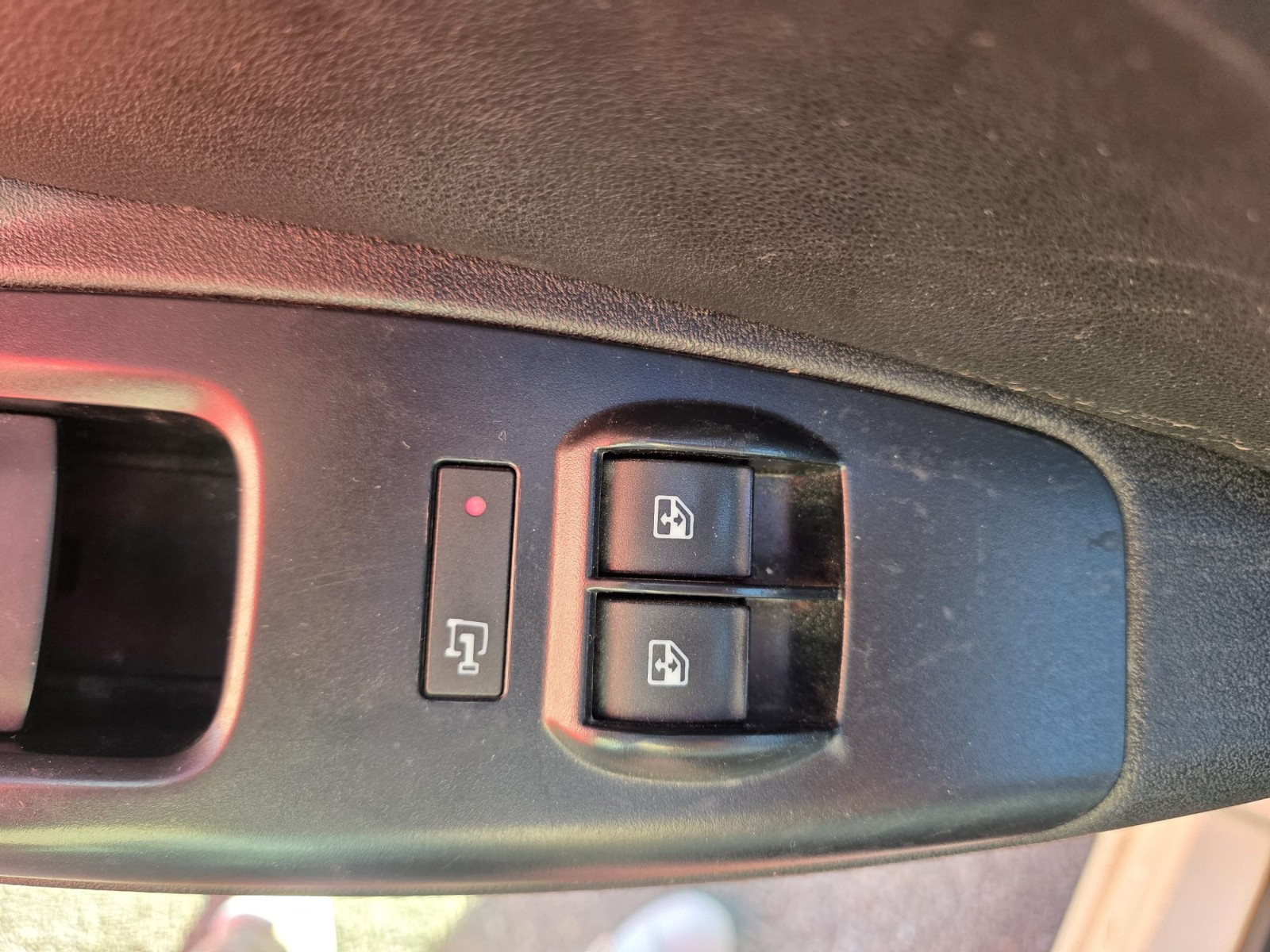 Fiat Doblò Maxi Cargo 1.3 Multijet 95ch double porte latérale -Garantie 12 mois- — photo 17