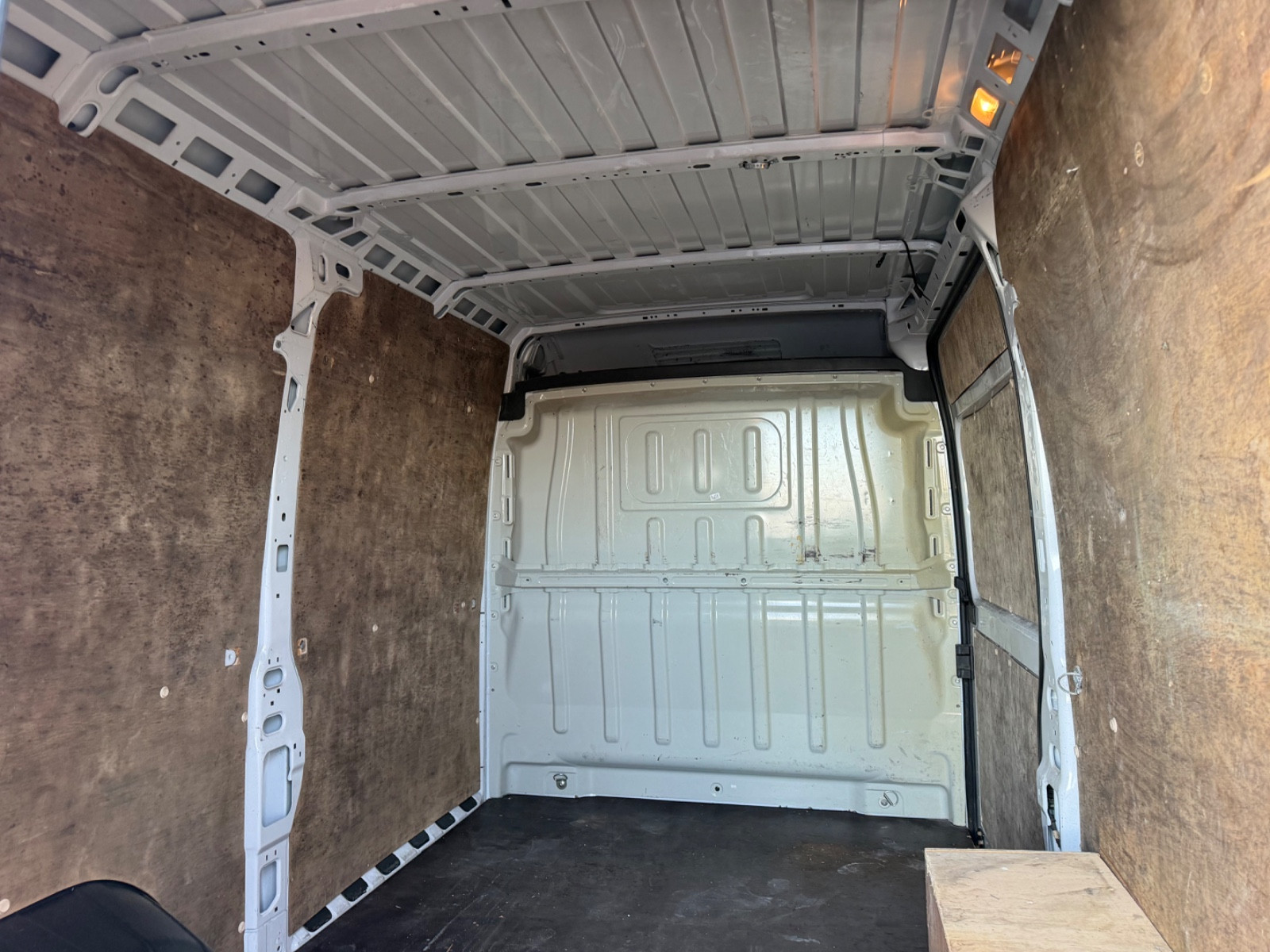 Fiat DUCATO MH2 2.3L MJT 120 CH PRO LOUNGE  - vue 1