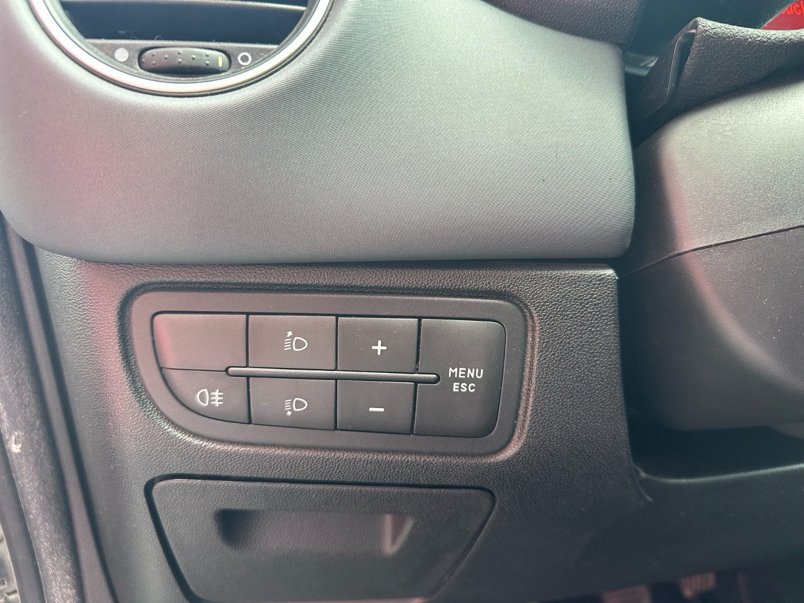 Fiat Grande Punto Van 1.3 JTD MULTIJET 75 CH – GARANTIE 12 MOIS — photo 25