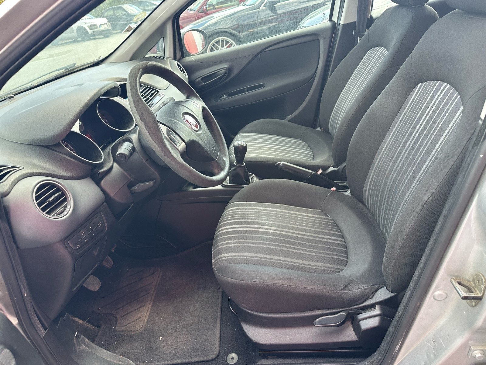 Fiat Grande Punto Van 1.3 JTD MULTIJET 75 CH – GARANTIE 12 MOIS — photo 11