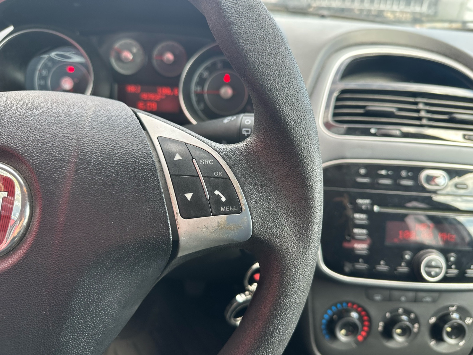 Fiat Grande Punto Van 1.3 JTD MULTIJET 75 CH – GARANTIE 12 MOIS — photo 22