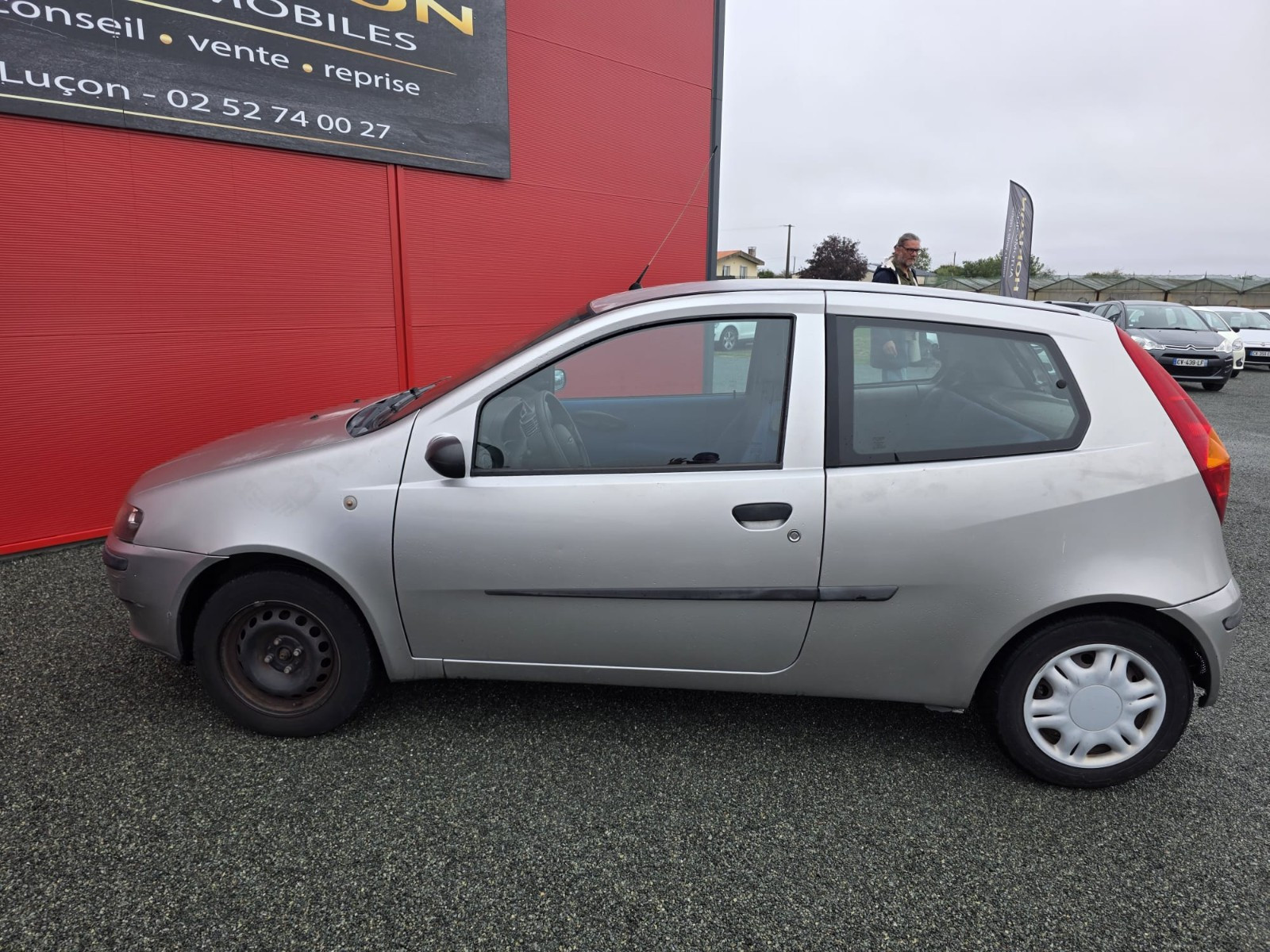 Fiat Punto 1.2 60ch 3p -Garantie 12 mois- — photo 4