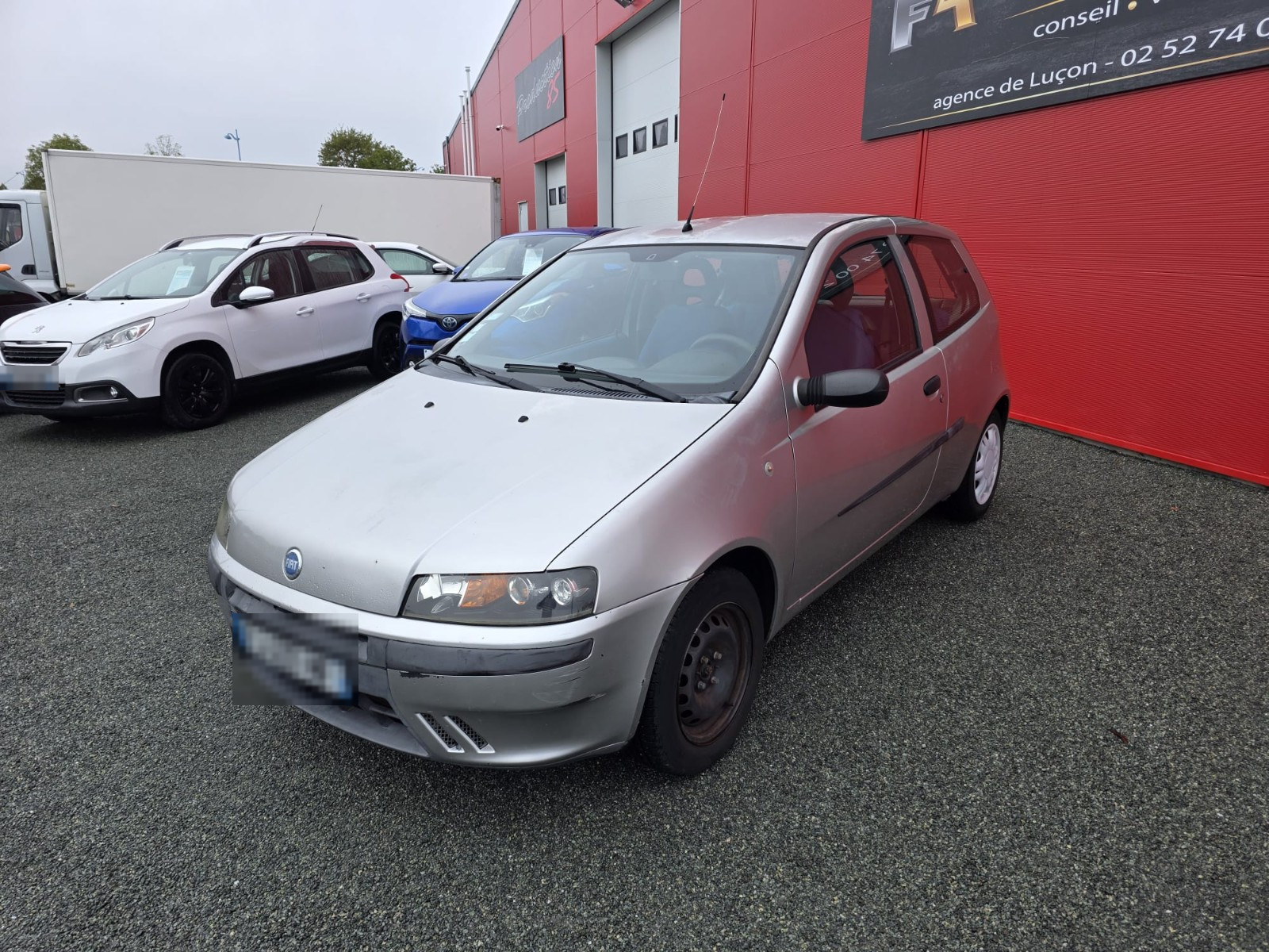 Fiat Punto 1.2 60ch 3p -Garantie 12 mois- — photo 3