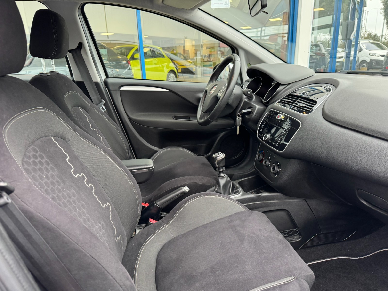 Fiat Punto - vue 1
