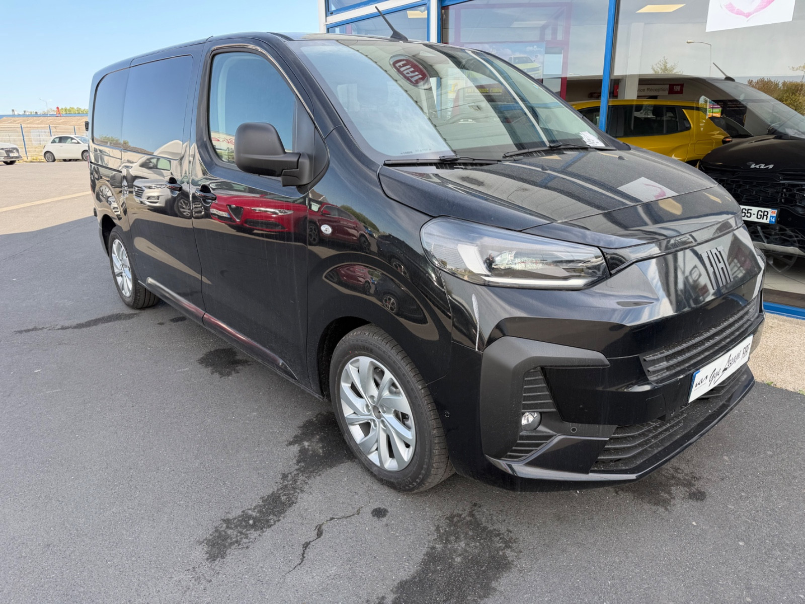 Fiat Scudo Cabine appro M Pack Premium Connect 2.2L 180 CH EAT8