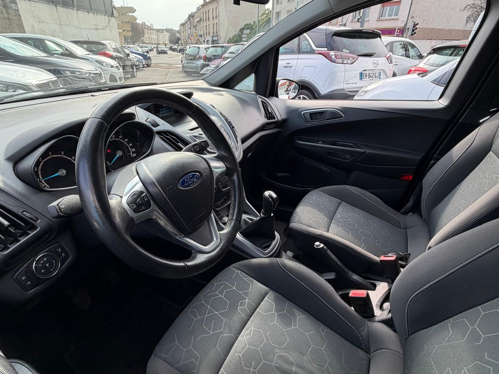 FORD B-MAX - vue 1