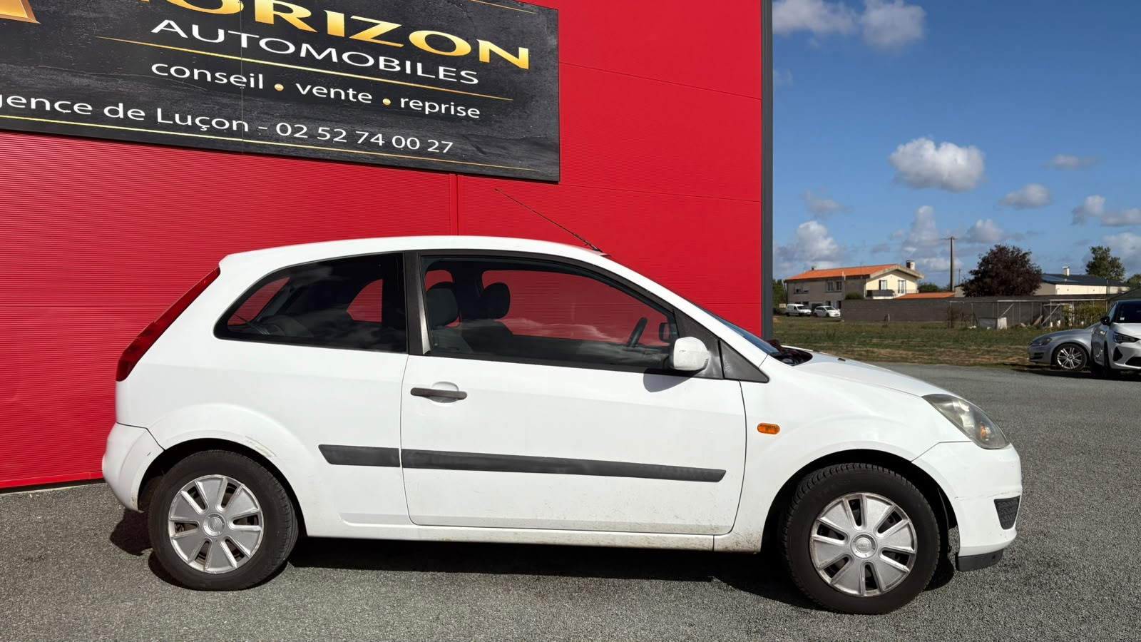 FORD Fiesta 1.4 TDCi 68 CV DISTRIBUTION FAITE/ ATTELAGE – GARANTIE 12 MOIS — photo 4