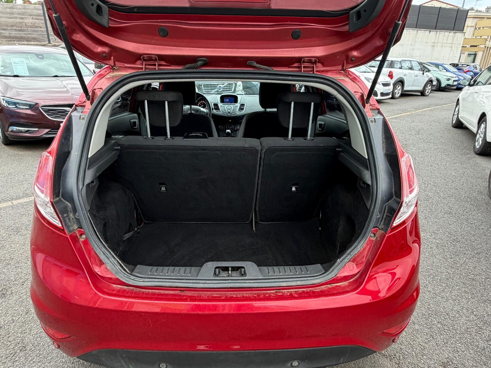 FORD Fiesta - vue 1