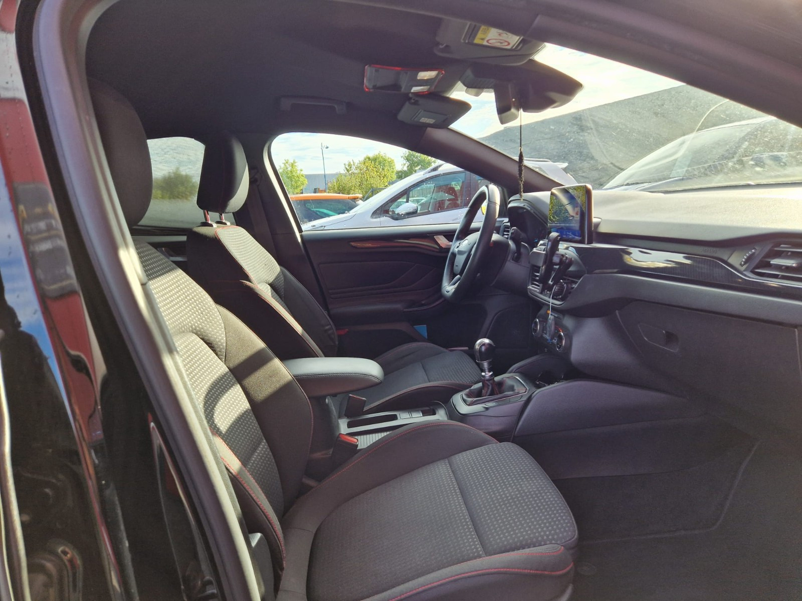 FORD Focus 1.5 TDCi 120CV ST LINE – GARANTIE 12 MOIS — photo 17