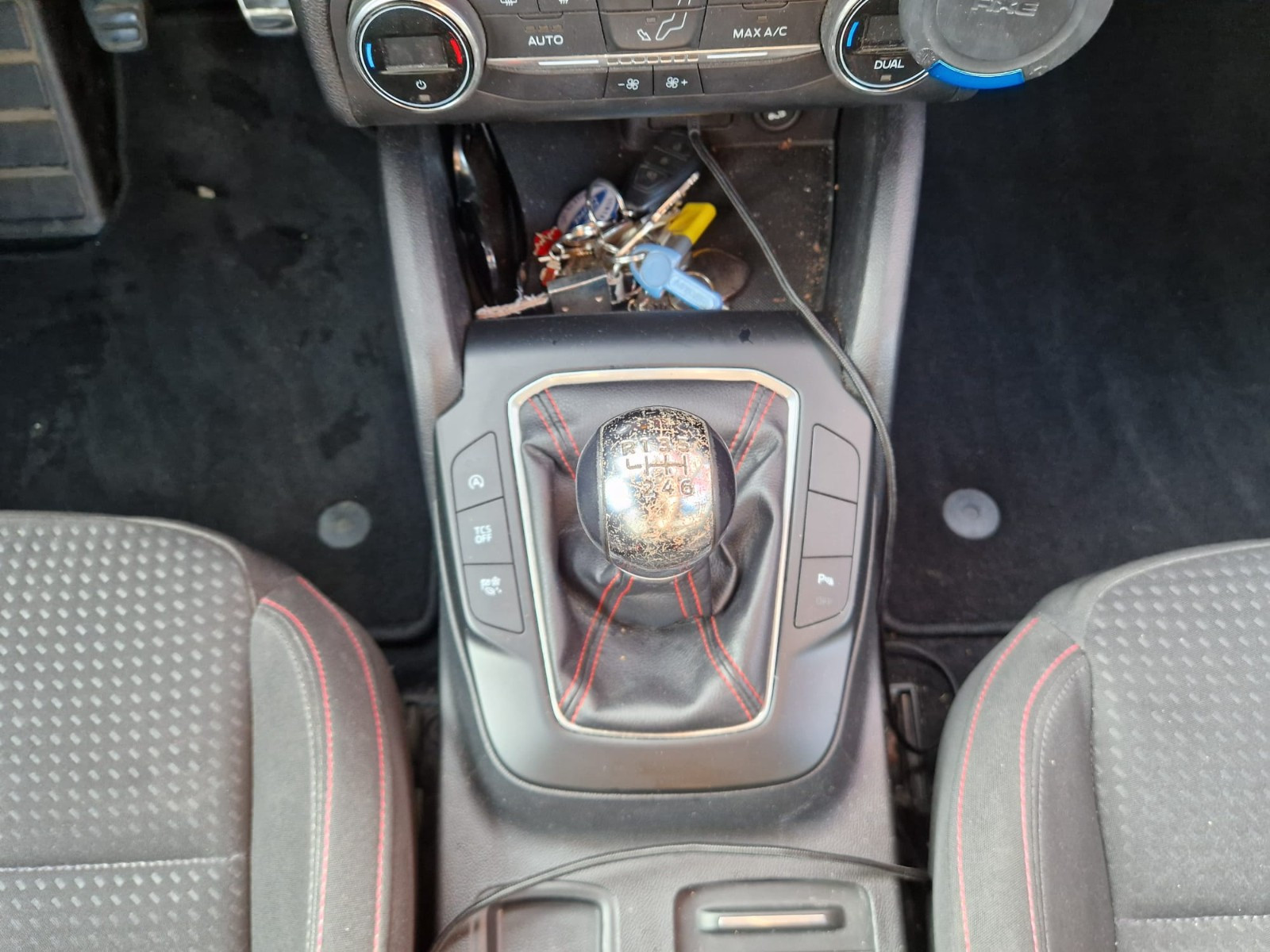 FORD Focus 1.5 TDCi 120CV ST LINE – GARANTIE 12 MOIS — photo 24
