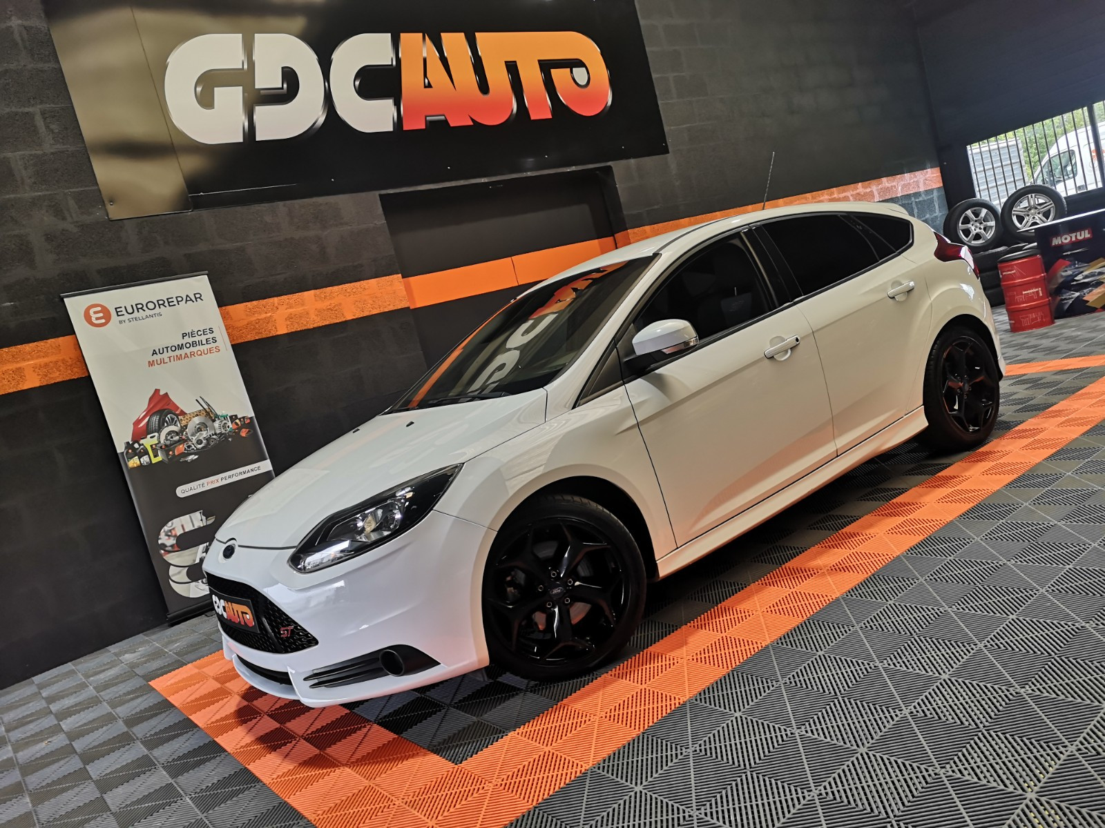 FORD FOCUS III