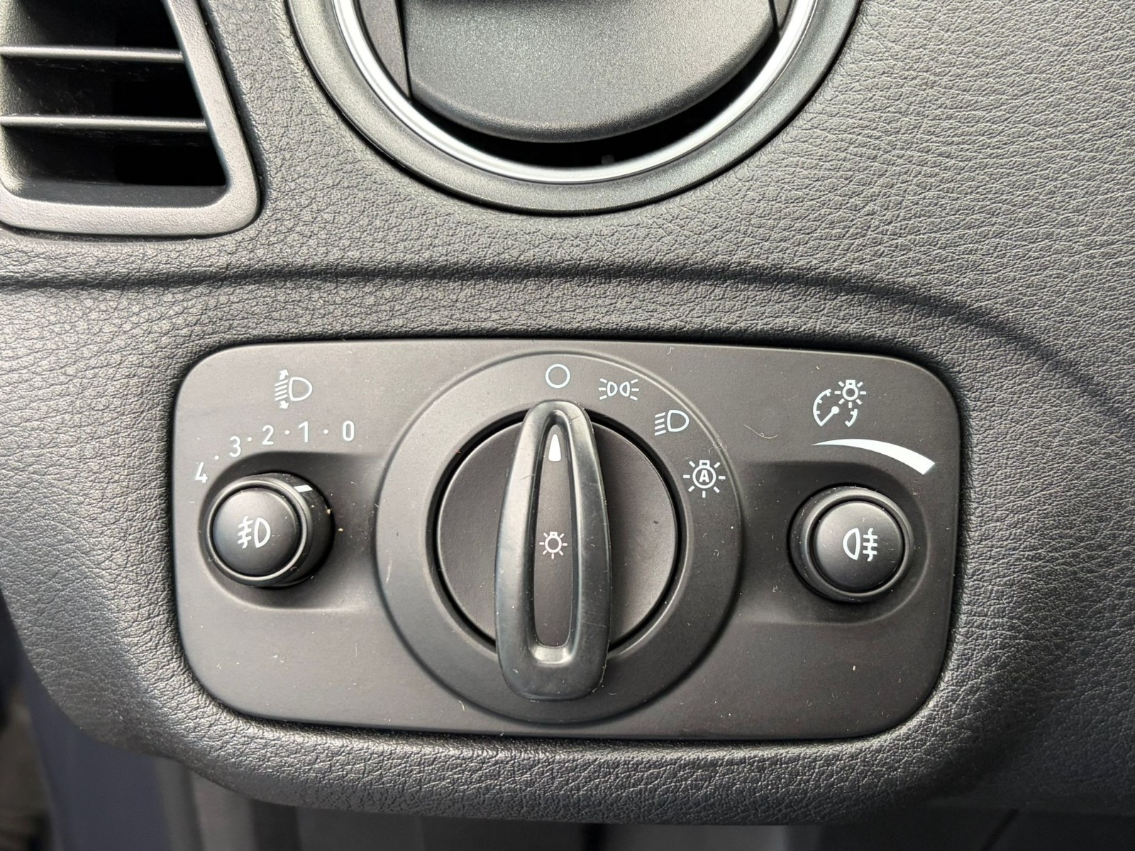 FORD Galaxy - vue 1