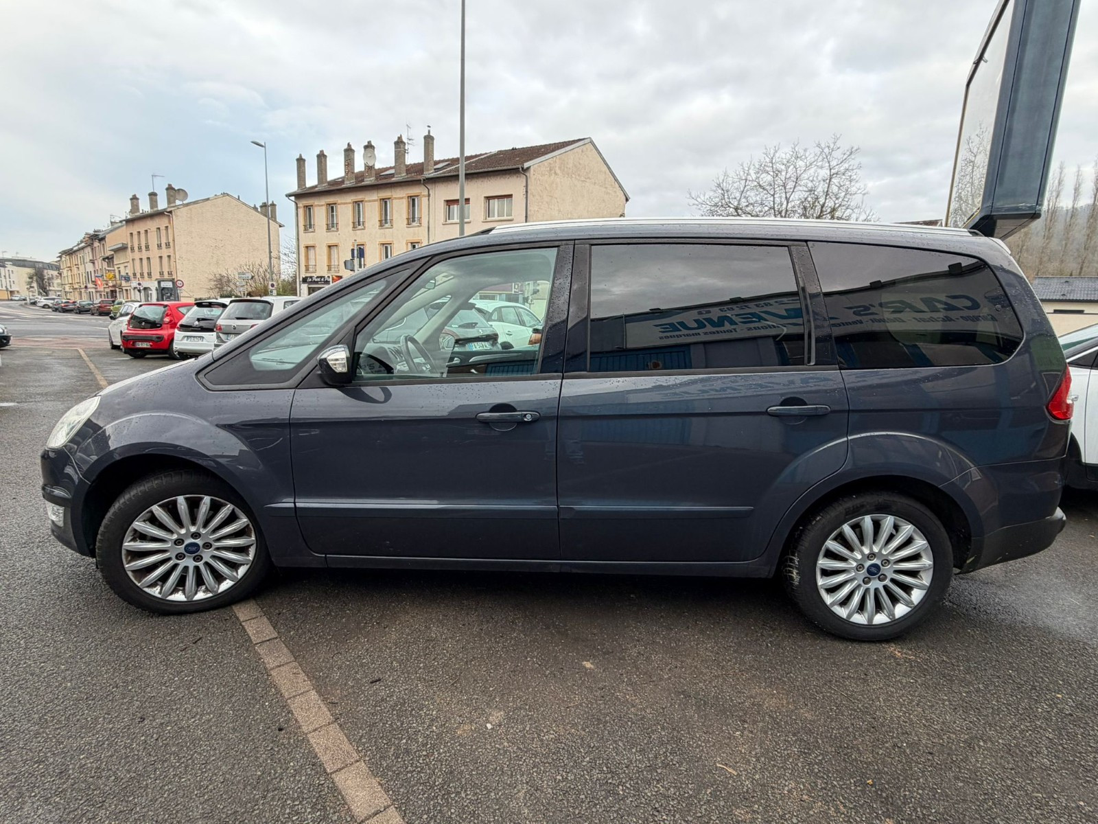 FORD Galaxy - vue 1