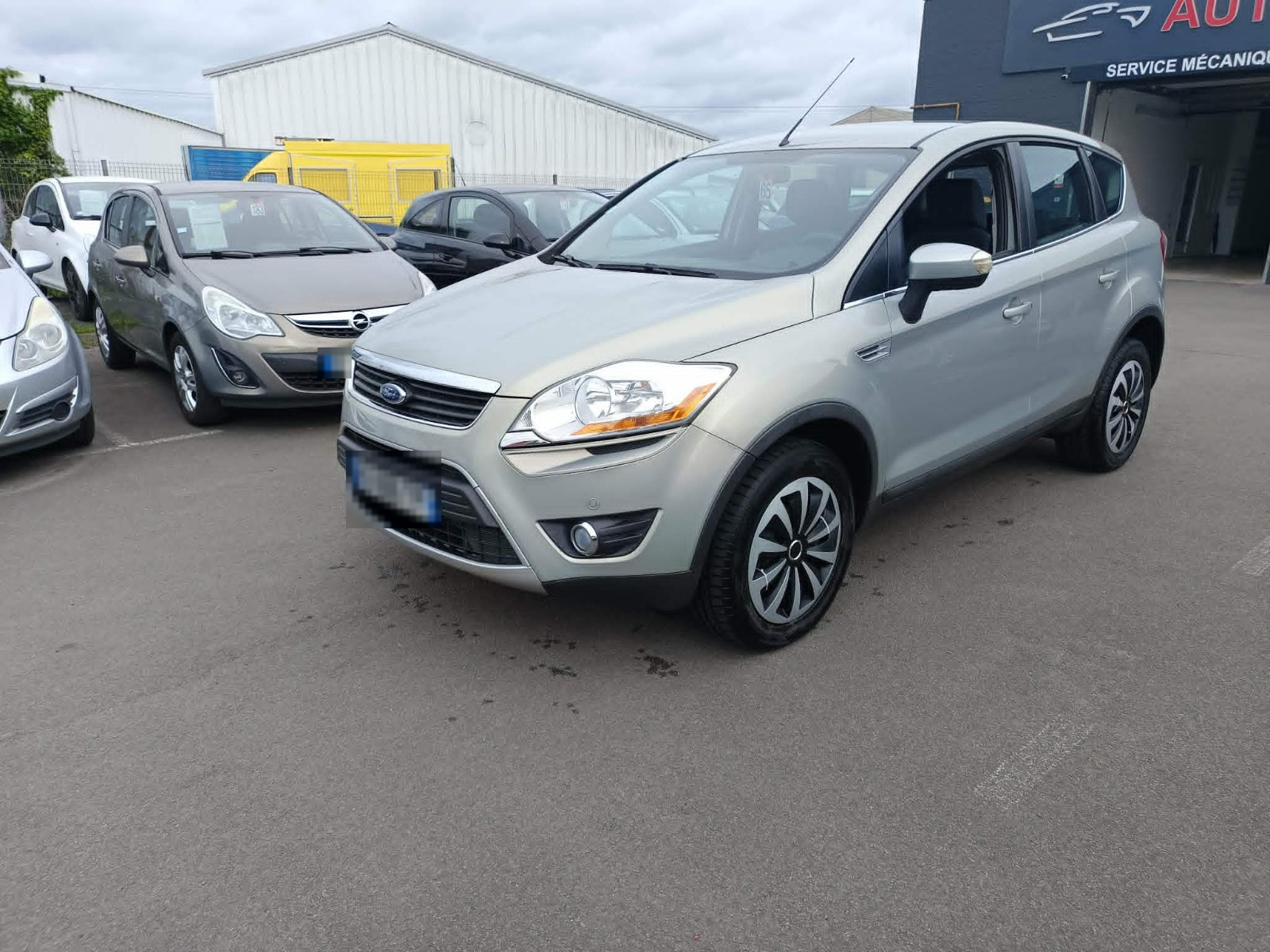 FORD Kuga
